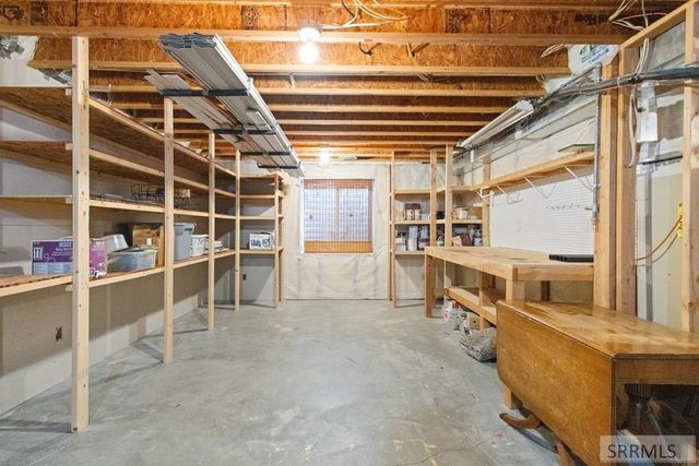 1911 Eagle Pointe Court, Ammon, ID 83406