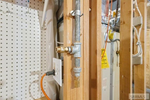 1911 Eagle Pointe Court, Ammon, ID 83406