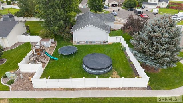 1911 Eagle Pointe Court, Ammon, ID 83406