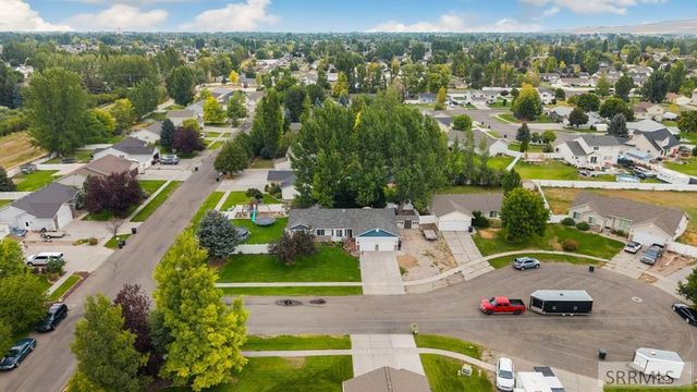 1911 Eagle Pointe Court, Ammon, ID 83406