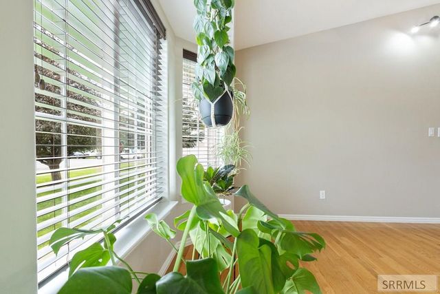 1911 Eagle Pointe Court, Ammon, ID 83406