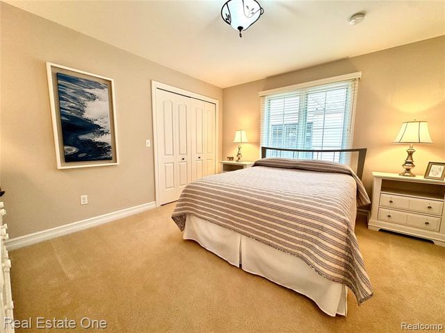 306 Woodward Avenue, Rochester, MI 48307