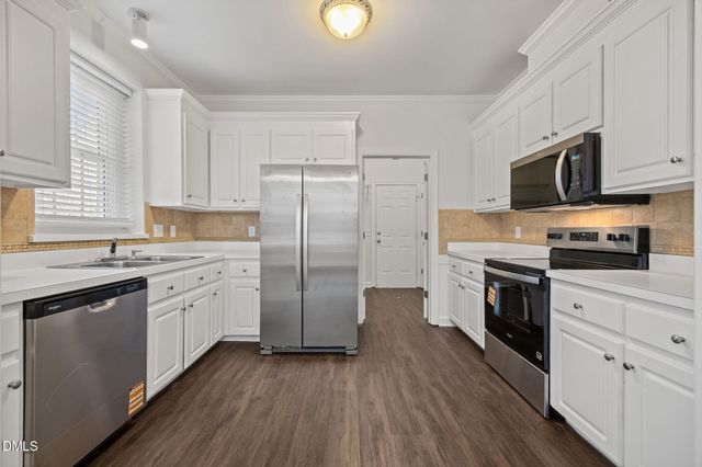 1100 Secotan Place, Fuquay Varina, NC 27526