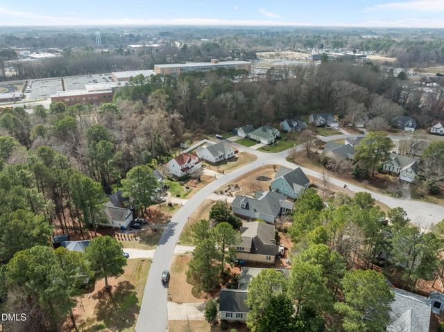 1100 Secotan Place, Fuquay Varina, NC 27526