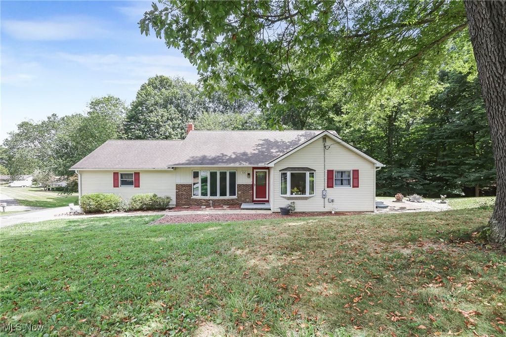 300 Walker Drive, Zanesville, OH 43701