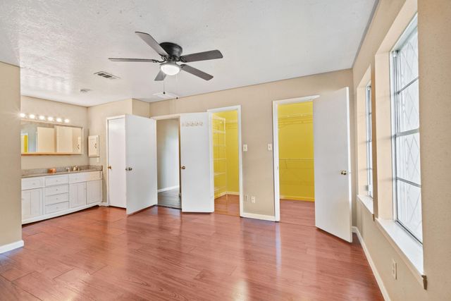 16719 Sky Blue Ln, Cypress, TX 77095