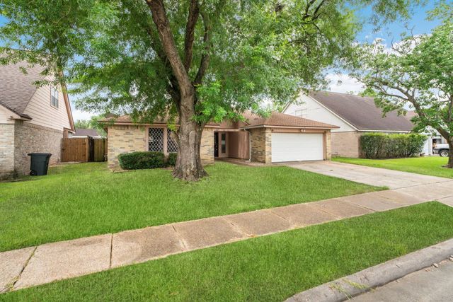 16719 Sky Blue Ln, Cypress, TX 77095