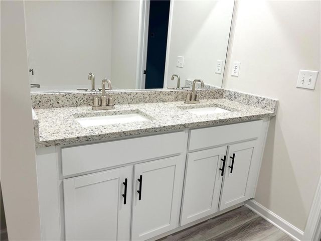 4113 Oakwood Ter Court, Oakwood, GA 30566