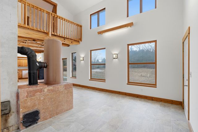 7425 E RTE Y, Ashland, MO 65010