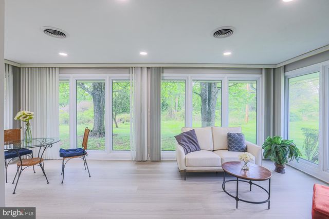 7900 IVY LN, Pikesville, MD 21208