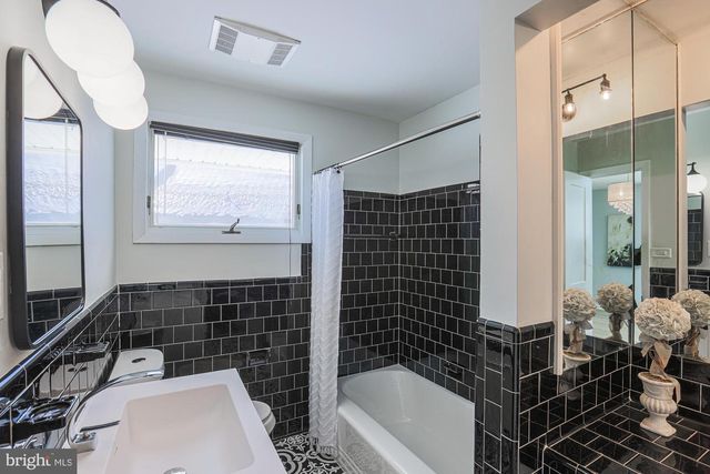 7900 IVY LN, Pikesville, MD 21208
