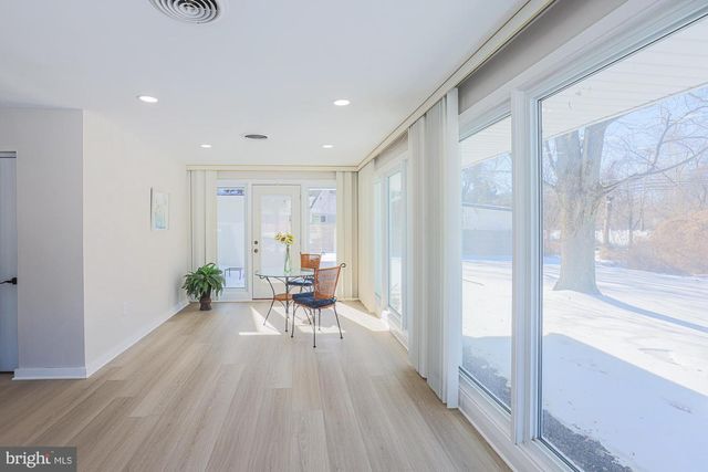 7900 IVY LN, Baltimore, MD 21208