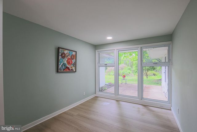 7900 IVY LN, Pikesville, MD 21208