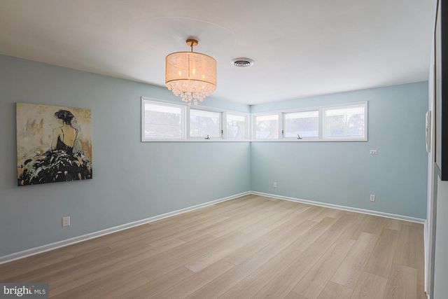 7900 IVY LN, Pikesville, MD 21208