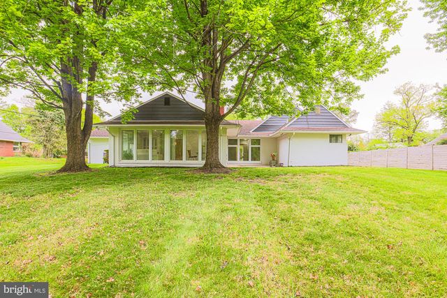 7900 IVY LN, Pikesville, MD 21208