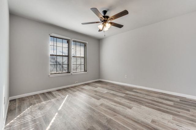 2835 Keller Springs 502, Carrollton, TX 75006