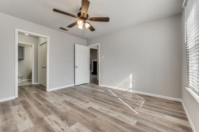 2835 Keller Springs 502, Carrollton, TX 75006