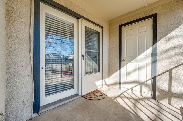 2835 Keller Springs 502, Carrollton, TX 75006