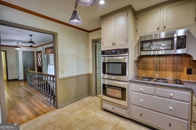 3395 Daniel Bridge Road SW, Conyers, GA 30094