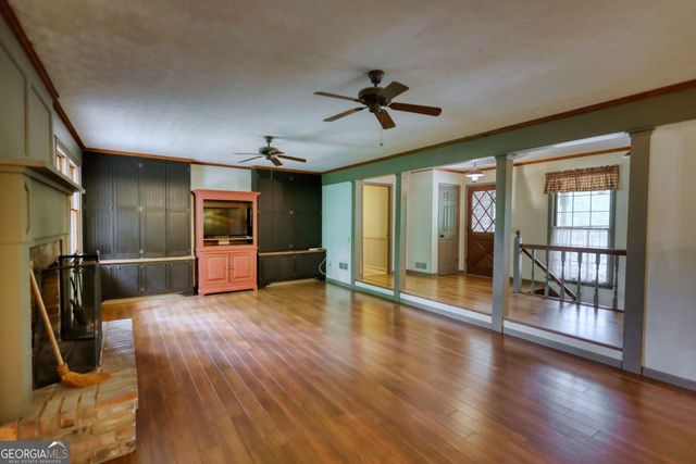 3395 Daniel Bridge Road SW, Conyers, GA 30094
