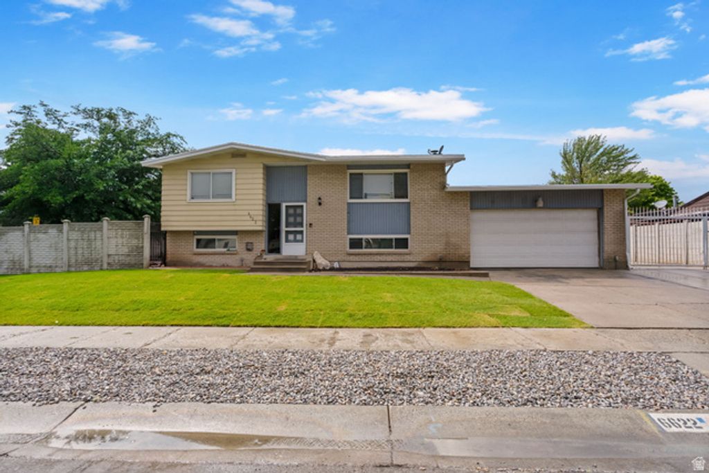 6622 S GEORGIA DR, West Jordan, UT 84084