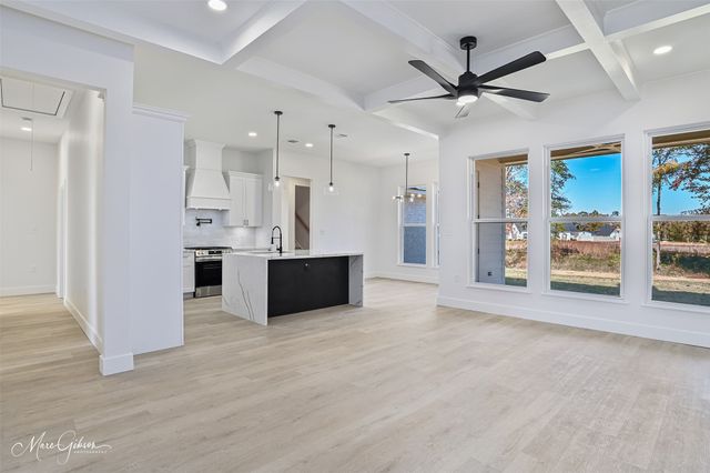 674 Rambin Road, Stonewall, LA 71078