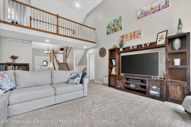 2545 Hummingbird Lane, Holt, MI 48842