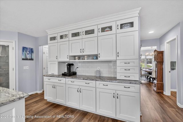 2545 Hummingbird Lane, Holt, MI 48842