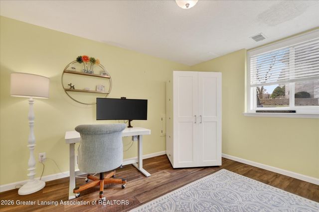 2545 Hummingbird Lane, Holt, MI 48842