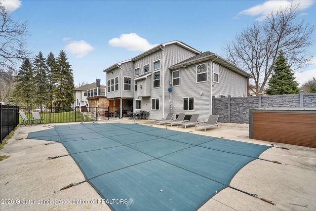 2545 Hummingbird Lane, Holt, MI 48842