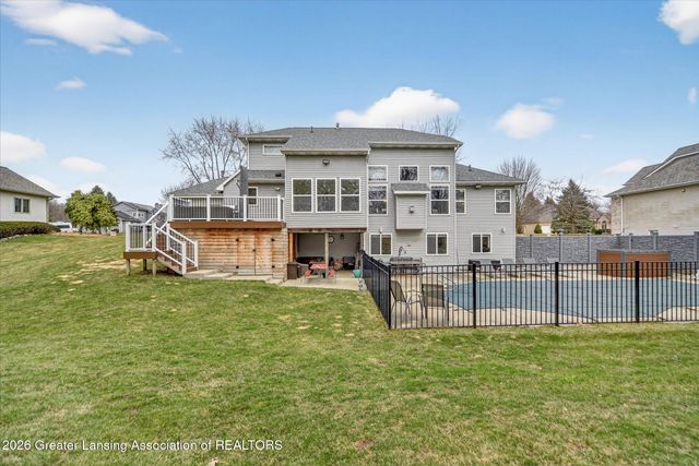 2545 Hummingbird Lane, Holt, MI 48842