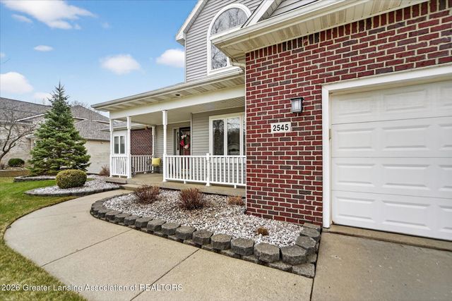 2545 Hummingbird Lane, Holt, MI 48842