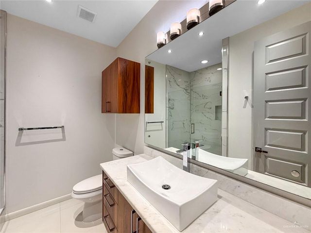 3501 Umar Avenue, Mcallen, TX 78504