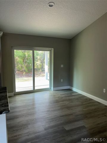 2538 W Dellwood Street, Dunnellon, FL 34434