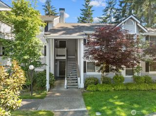 23339 Cedar Way #A-205, Mountlake Terrace, WA 98043