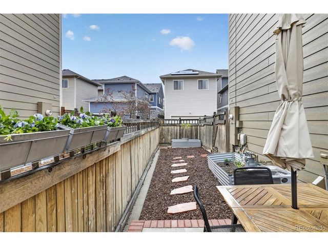 11277 E 28th Pl, Denver, CO 80238
