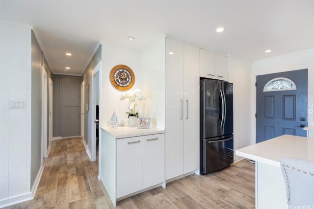 3003 Hoaloha Place, Honolulu, HI 96817