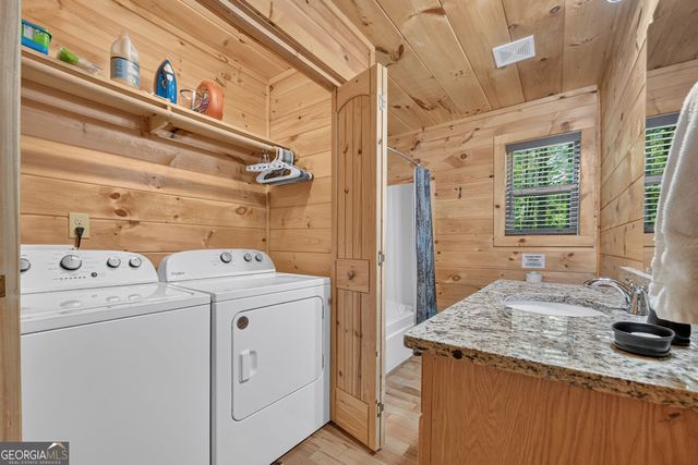 203 Buck Creek Trail, Epworth, GA 30541