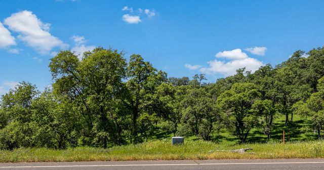 23272-Lot 183 Darkhorse Dr, Auburn, CA 95602