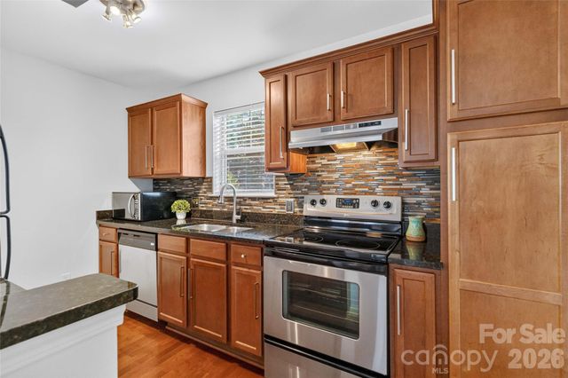 417 Olmsted Park Place C, Charlotte, NC 28203