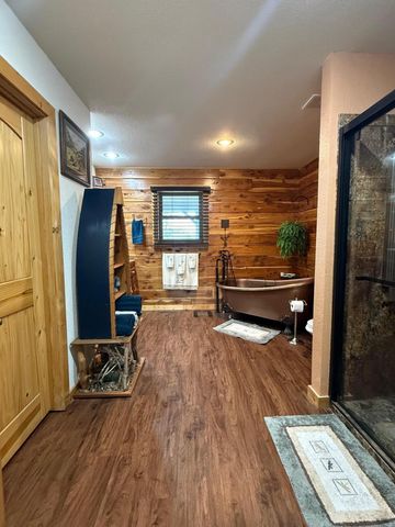 7257 Whetstone Road, Norwood, MO 65717