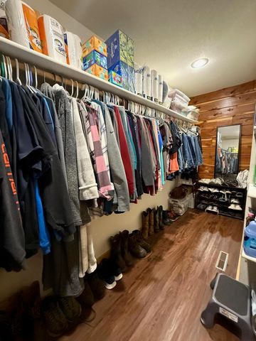 7257 Whetstone Road, Norwood, MO 65717