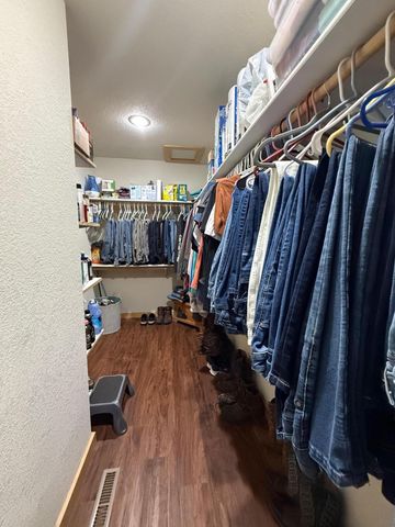 7257 Whetstone Road, Norwood, MO 65717