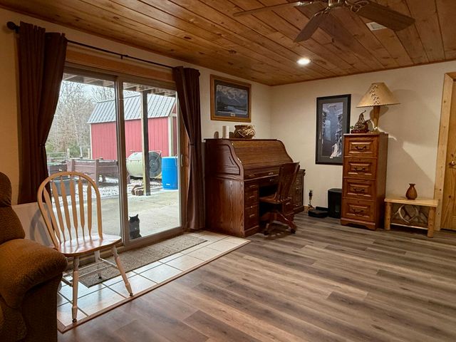 7257 Whetstone Road, Norwood, MO 65717