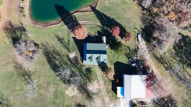 7257 Whetstone Road, Norwood, MO 65717