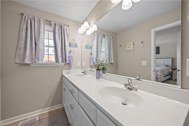 859 Berg Street, Asheboro, NC 27203