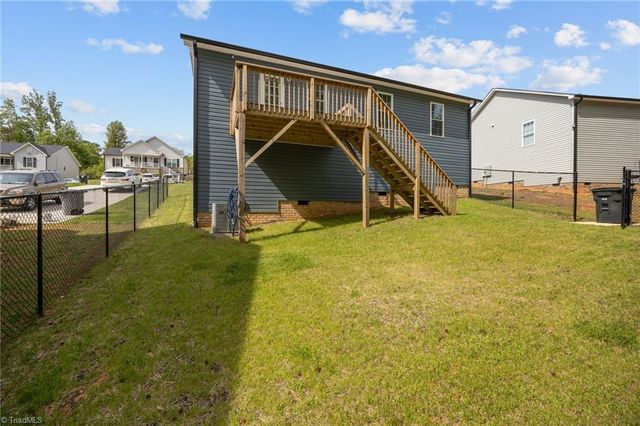 859 Berg Street, Asheboro, NC 27203