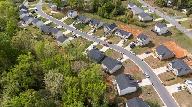 859 Berg Street, Asheboro, NC 27203