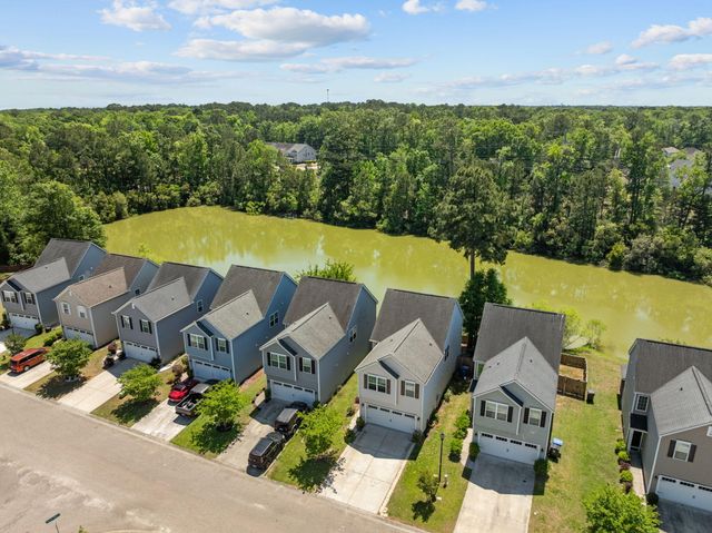 8988 Cat Tail Pond Road, Summerville, SC 29485