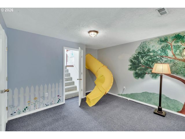 2474 Sw WILLOWBROOK Ave, Gresham, OR 97080